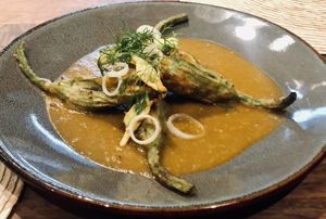 Flor de calabaza rellena de calabacitas at Ojo de Maíz in Mexico City