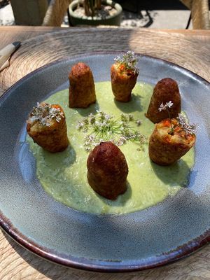 Molotes   at Ojo de Maíz in Mexico City