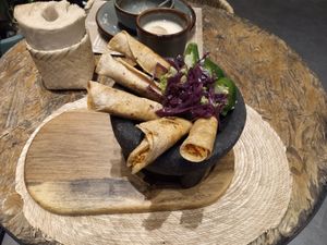Flautas de zanahoria 😋 at Ojo de Maíz in Mexico City