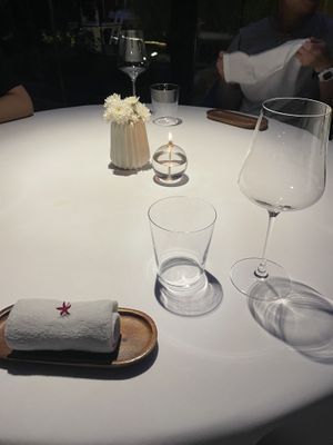 Table   at Haoma in Bangkok