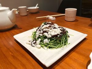 Food at Yuán Shàn SùShí 圓善素食 in Kowloon