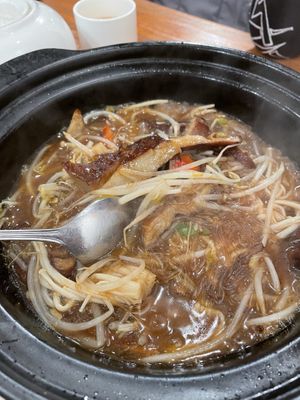   at Yuán Shàn SùShí 圓善素食 in Kowloon