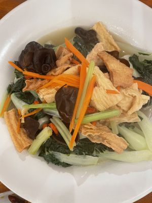   at Yuán Shàn SùShí 圓善素食 in Kowloon