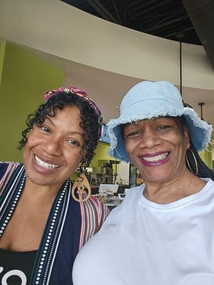 I was a pleasure meeting Chef Krystal. Thank you for the warm welcome. at Early Bird Vegan in Tempe