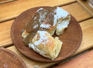 Medialuna con dulce de leche (vegan)  at Oso Blanco in Mar Del Plata