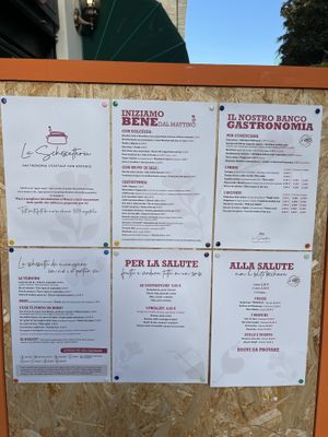 Le menu  at La Schiscetteria in Milan