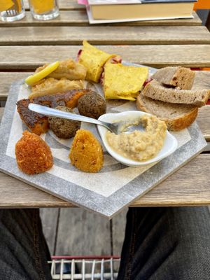 Chefs appetizer Meza plate.  at La Schiscetteria in Milan