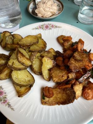   at La Schiscetteria in Milan