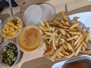 Cheesy fries and vegan mac at Meta Burger in Edgewater