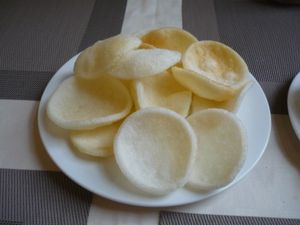 Kroepoek crisps at Loving Hut in Hamburg