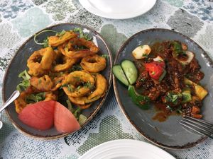 Onion Bhaji and Mushroom Chili   at Goa Restaurant in Weilheim