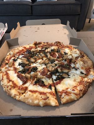 Vegan Tuscano with plant based chicken at Toppers Pizza in Indianapolis