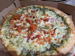 Vegan pesto margarita pizza at Toppers Pizza in Indianapolis