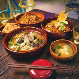 Plant-Based Noodles & Rice at Golden State Vegan Sushi in Bangkok