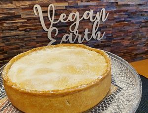 Cinnamon apple pie😌 at Vegan Earth in Ayr