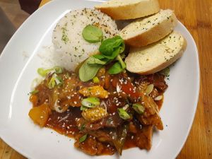 Sweet n sour chick'n at Vegan Earth in Ayr