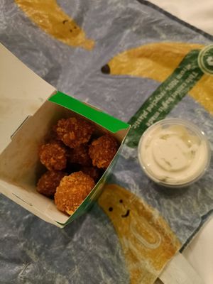 Popcorn chicken at Oowee Vegan in South West London