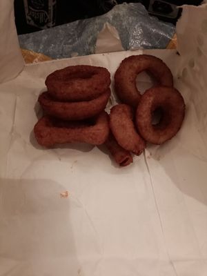 Onion rings at Oowee Vegan in South West London