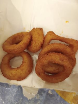 Onion rings at Oowee Vegan in South West London
