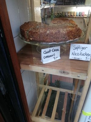 Carot cake & Nusskuchen at [why not] Café in Hamburg