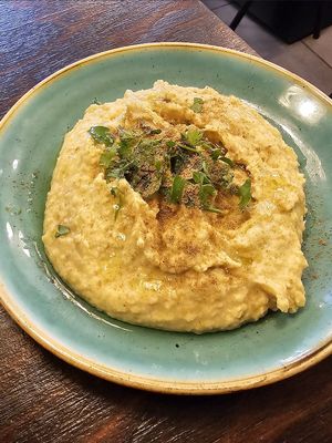 Houmous at Mama Nissa in Paris