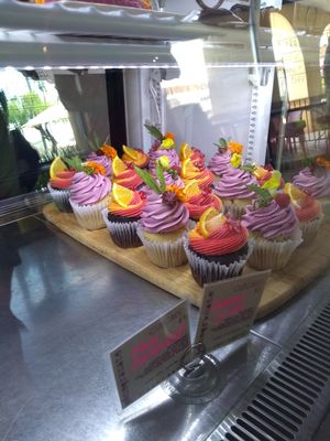 Cupcakes at Pomegranate Cafe in Phoenix