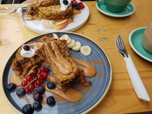 French Toast at Birdie & Co - Mittelstraße in Dusseldorf