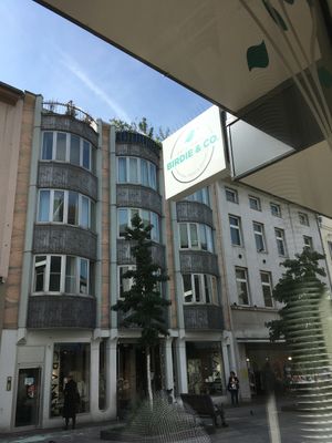 Inside out at Birdie & Co - Mittelstraße in Dusseldorf