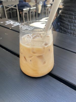   at Birdie & Co - Mittelstraße in Dusseldorf