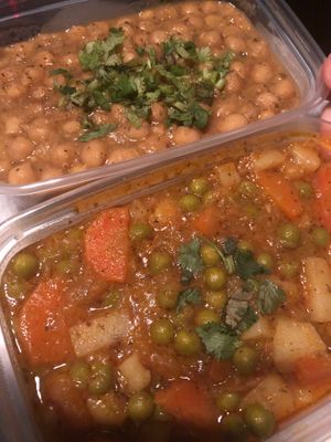 Mum’s School Veg Curry and Lahori Chikkar Chanay.  at Sahil Street Food in Bakewell