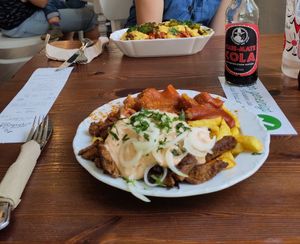 Loads of tasty food ❤️ at Rebels in Bamberg