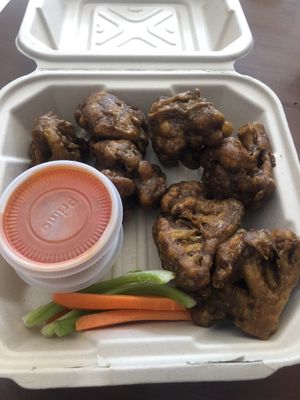 Ohhh those “wings”…😋  at Corazon Contento PDC in Playa Del Carmen