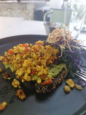 Scrambled tofu avocado toast at Corazon Contento PDC in Playa Del Carmen