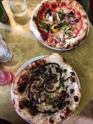 MUSHROOM & TRUFFLE
and GRILLED VEGGIES at Vegitalian - Schoutenstraat in Utrecht