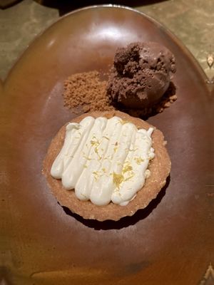 Lemon tart  at Vegitalian - Schoutenstraat in Utrecht