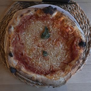 Vegan margherita  at Vegitalian - Schoutenstraat in Utrecht