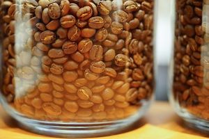 Using coffee beans grown in Asia. at OyOy in Kyoto