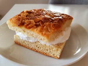 Bienenstich at Fine Schmecker in Monheim Am Rhein