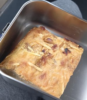 toller zwiebelkuchen at Fine Schmecker in Monheim Am Rhein