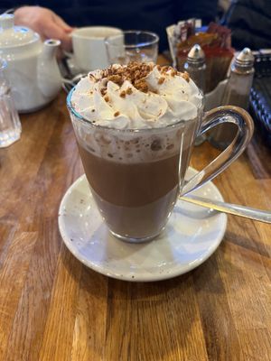 Had the Biscoff hot chocolate and the small breakfast 10/10 delicious my non-vegan family loved it too #Veganuary at Wanderlust Cafe & Bistro in Edinburgh