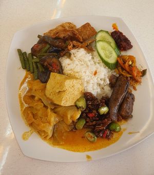 $5 Nasi Lemak 😍 ~ Circuit Breaker Period  Phase 2 at Happy Life Vegetarian 喜悦人生素食 in Central Singapore