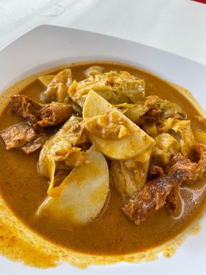 Friendly stall owner. at Happy Life Vegetarian 喜悦人生素食 in Central Singapore