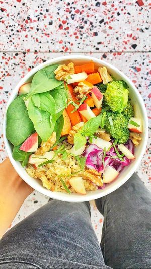 One of our 6 YEATmeals developed by our food expert at YEAT in Paris