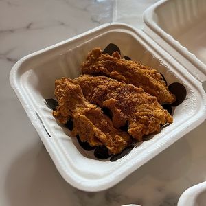 dry spice tenders at Winter Park Biscuit Company in Orlando