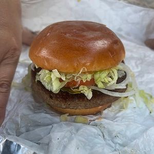 wpbc burger at Winter Park Biscuit Company in Orlando