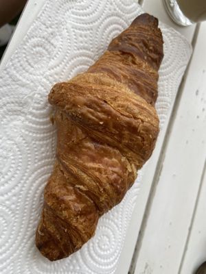 Vegan croissant 🥐   at Artepas Artesanos Pasteleros in Tenerife