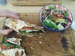 Wrap de falafel at The Bowl Bar in Cancun