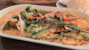 Red Curry - It's not actually red at 168 Thai & Sushi in Middleburg