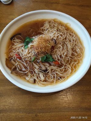 Herbal vermicelli at Lotus Vegetarian 莲心 - Novena in Central Singapore