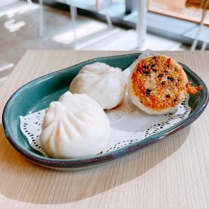 Pan Fried Veggie King Oyster Buns at Lotus Vegetarian 莲心 - Novena in Central Singapore